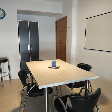 Departamento Calle Paraguay Bahía Blanca Buitenkant foto